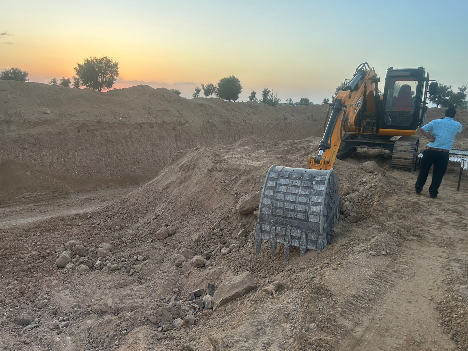 अवैध खनन पर कड़ी कार्रवाई, मुर्रम व सिलिका सैंड मामलों में वसूला लाखों का जुर्माना