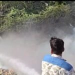 नोखा रोड जैन स्कूल के पीछे में खान में लगी आग, धुएं का गुबार आसमान में छाया