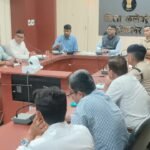 गैस वितरण व्यवस्था और अवैध खनन को लेकर दिए अहम निर्देश