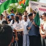 मतदाता जागरूकता के संदेश के साथ निकली साइकिल रैली : जिला निर्वाचन अधिकारी  एवं पुलिस अधीक्षक  ने हरी झंडी दिखाकर किया रवाना