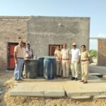 आबकारी विभाग ने दबिश देकर जब्त की सैकड़ों लीटर स्प्रिट