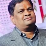 कोरोना के कर्मवीर महावीर की दौड़ हुई तेज, चर्चाएं तेज, क्या साध पाएंगे निशाना